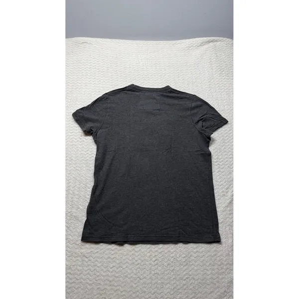Abercrombie & Fitch Muscle Fit T-Shirt Gray Chenille Varsity Patch Size M - Image 4