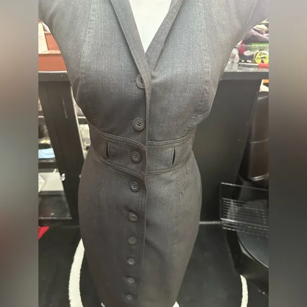 Calvin Klein sz 8 gray dress - Image 2