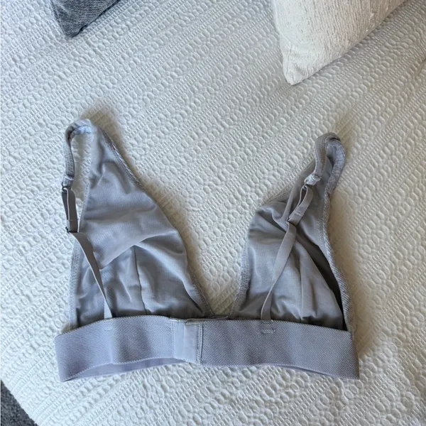 SKIMS Light Gray Bra - Image 2