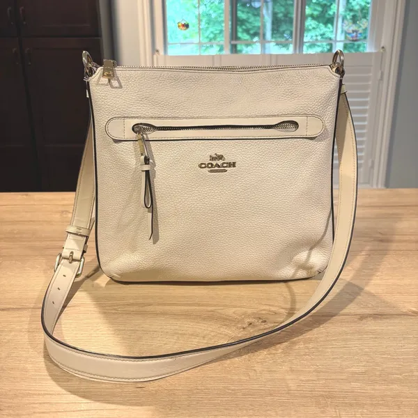 Coach Pebbled‎ Leather Crossbody Bag Chalk White Gold Hardware F29210 - Image 3