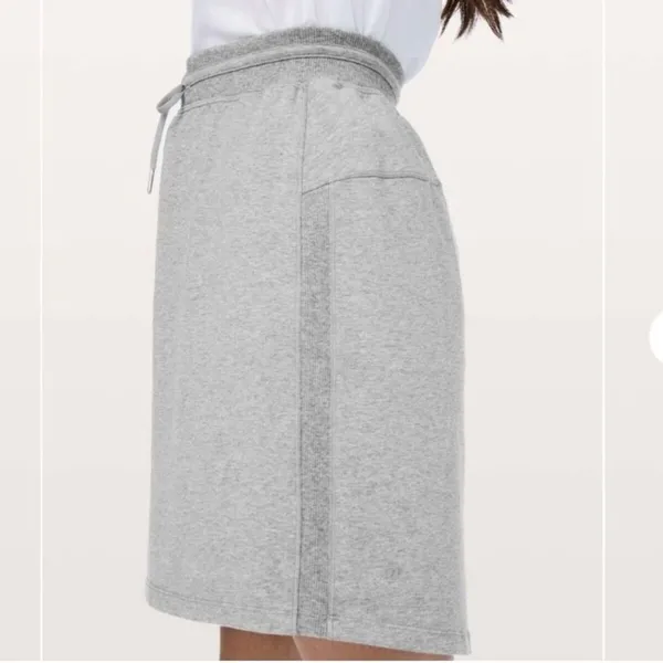 Lululemon Start Anew Skirt - Image 3
