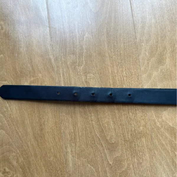 H&M Black Faux Leather Belt with Gold Buckle, Size Medium - Image 11