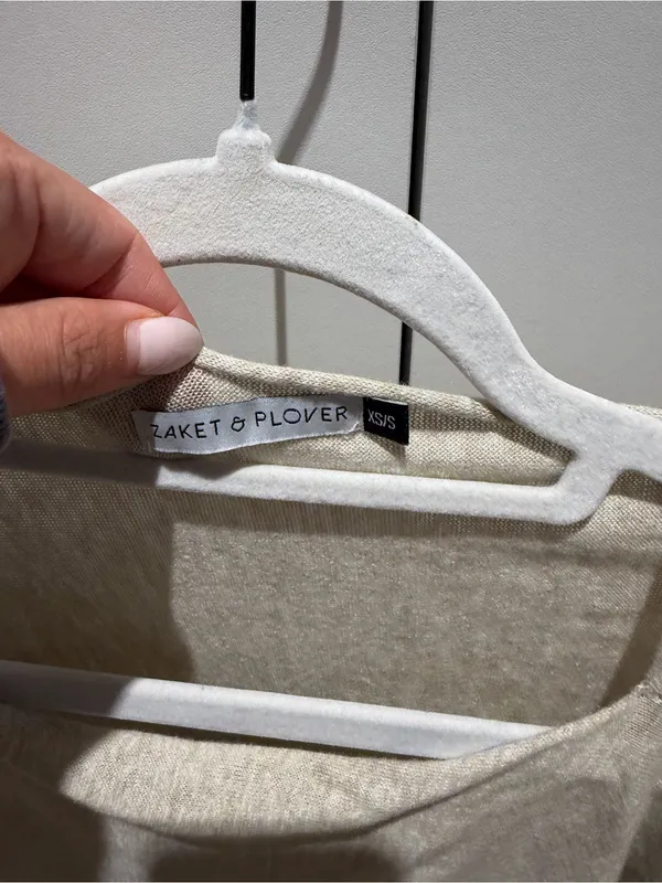 Light Beige Boatneck Women's Sweater Size XS - Image 3