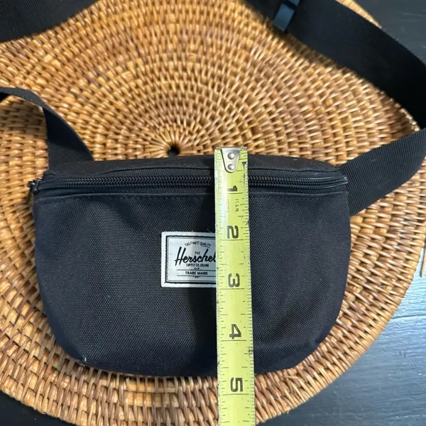 Herschel Supply Company Classic Black Belt‎ Bag - Image 2