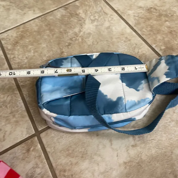 Adidas‎ Cloud Tie Dye Waist Bag Blue White Fanny Pack Sporty Crossbody Bag - Image 6