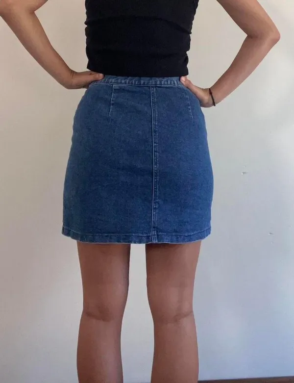 The Limited Denim Mini Skirt 90s Size 4 - Image 3