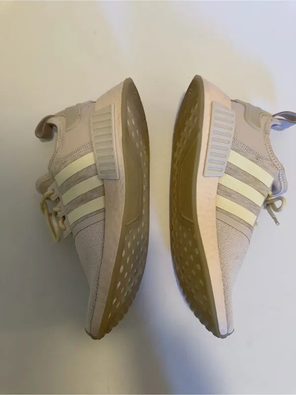 Adidas Originals Womens NMD R1 x Kendra Keni Harrison GW8899 Pink Shoes Size 8 - Image 3