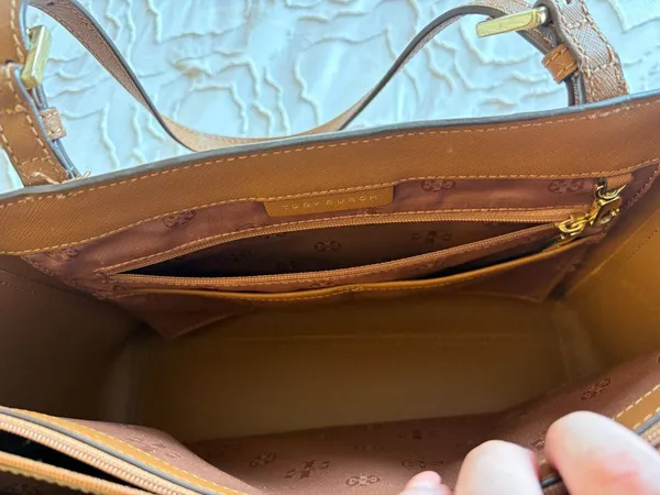 Tory Burch Emerson Buckle Tote - Image 16