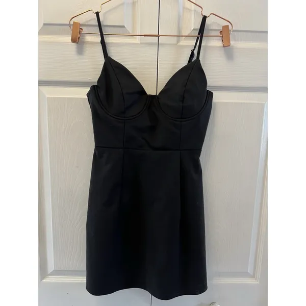 Princess Polly Black Novella Mini‎ Dress Blogger Favorite Size 4 - Image 3