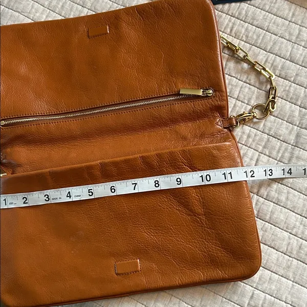 Tory Burch brown leather logo fold over gold chain rare crossbody bag​ - Image 10