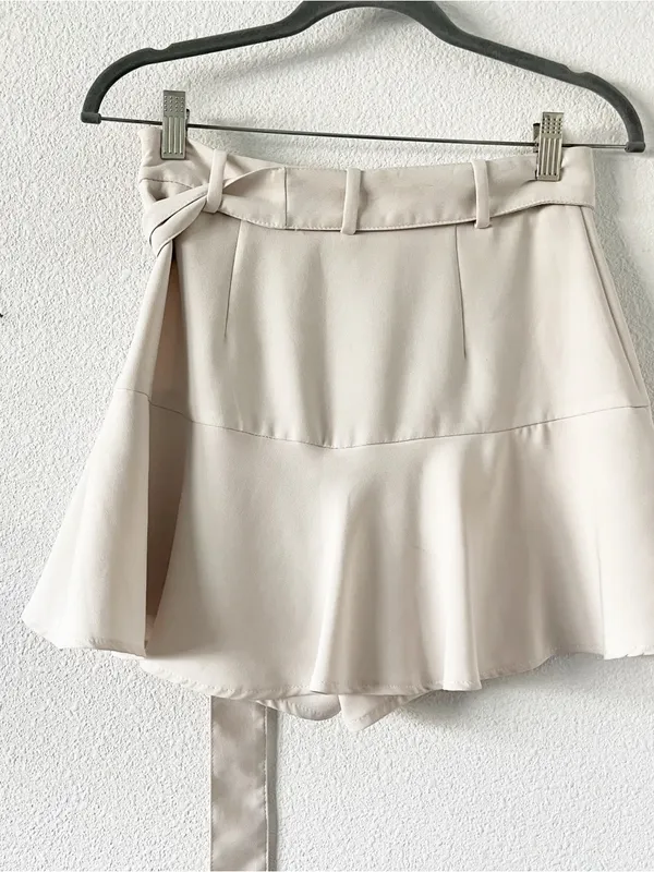 Zara Off White Ruffle Activewear Preppy Hem Belted Mini Skort - Image 4