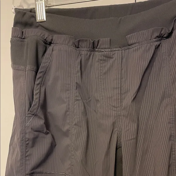 Lululemon Athletica Dark Gray Women's Dance Studio - Image 4