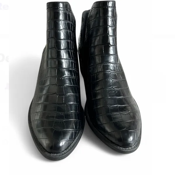 Volatile Chronicle Bootie (Women) Size 8.5 black. - Image 2