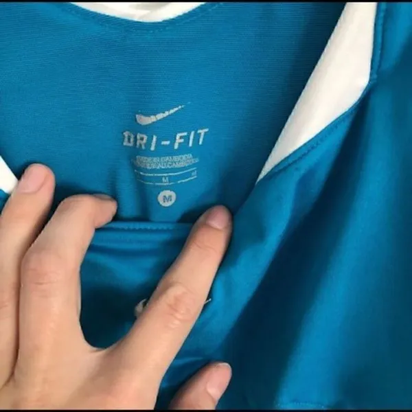 *30off3*‎ Nike Women’s Dri Fit Blue w/White accent - Image 4