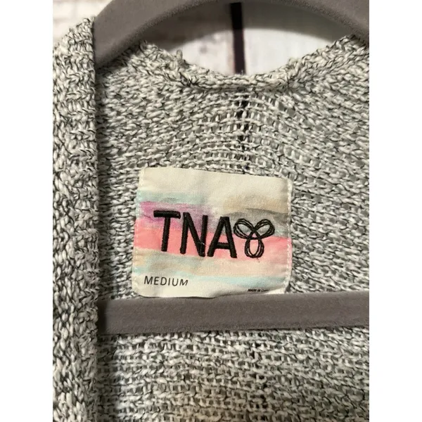 Aritzia TNA Ionic Cape Gray Oversized Knit Open Cardigan Size Medium - Image 3