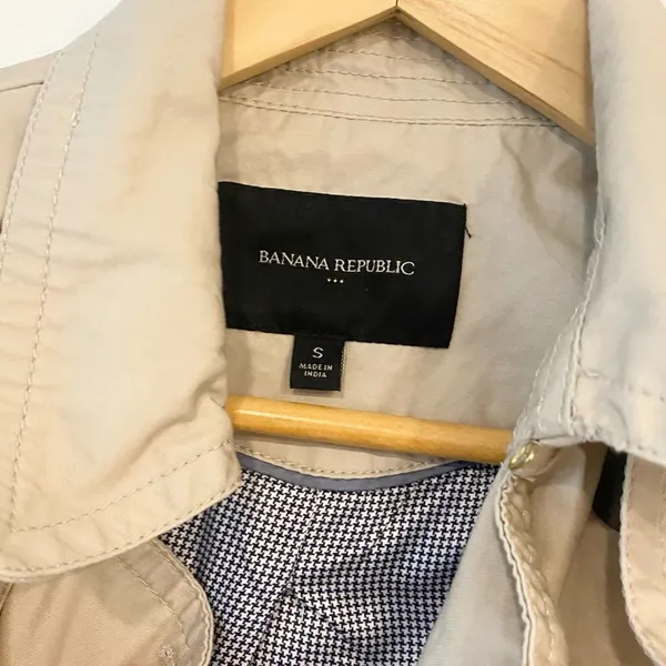 Banana Republic Women's Classic Trench Coat - Small - Image 4