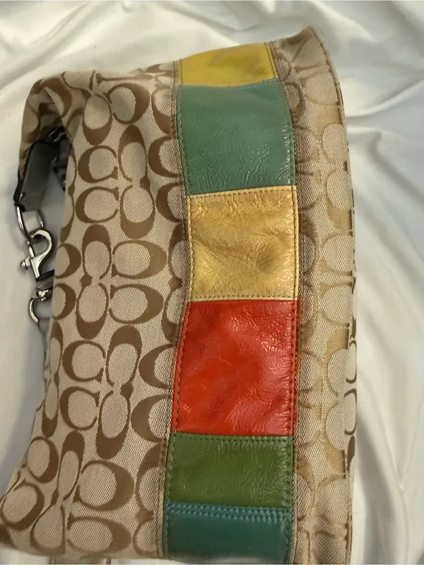 EUC Vintage Coach Gallery Signature Hobo Shoulder Bag with Multicolor Stripe - Image 11