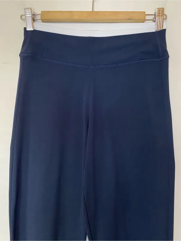 SPLITS 59 Lucie Low Rise Airweight Cropped Jogger Pant Navy Blue White Sz Small - Image 4