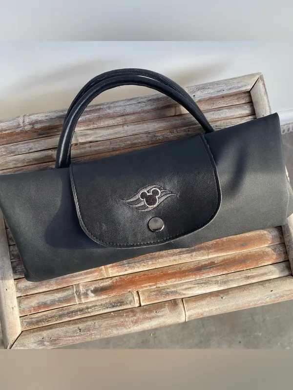 Disney cruise line Longchamp Le Pliage limited edition travel bag Mickey Mouse - Image 8