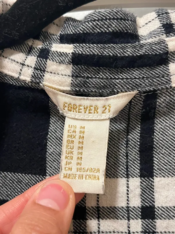 Forever 21 Black And White flannel - Image 4