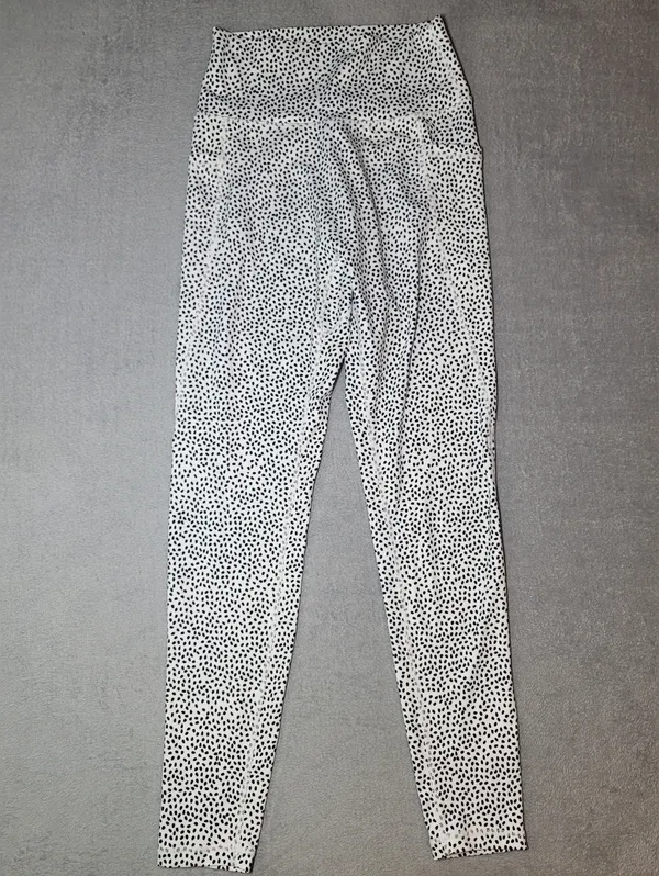 BuffBunny Limitless Leggings White/black Bossy Print Size M - Image 4