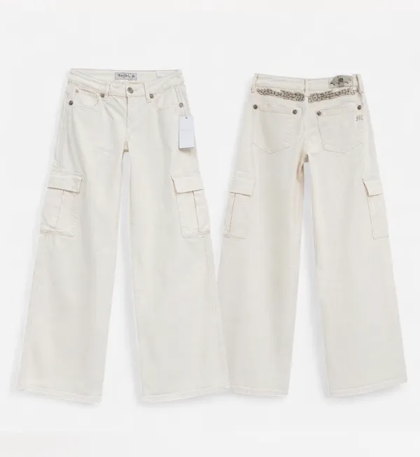 NWT Miss Me Low-Rise Cargo Wide Leg Jeans - Off White Angel Wings ✨ Size 27x30 - Image 2