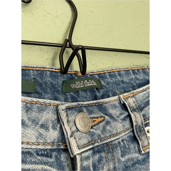 Wild Fable Mid Rise Midi Short Jean Denim Raw Hem Cut Frayed Size 8 R Blue - Image 4