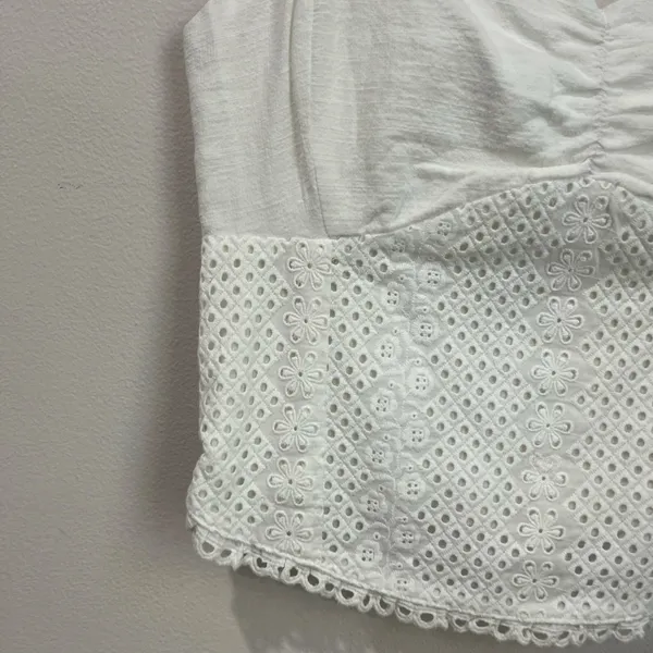 Heartloom Eyelet Ruffle Strap Top‎ Size M White Cotton Blend Boho Feminine - Image 3
