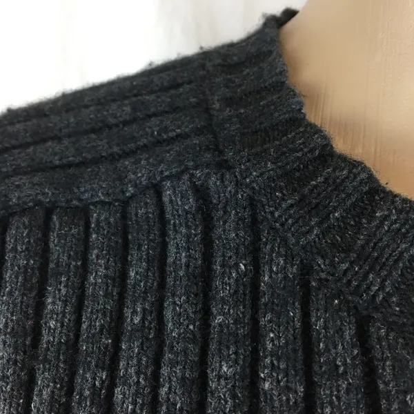 Abercrombie Women's Gray Ribbed Knit Cotton & Wool Long Sleeve Sweater L - Image 5
