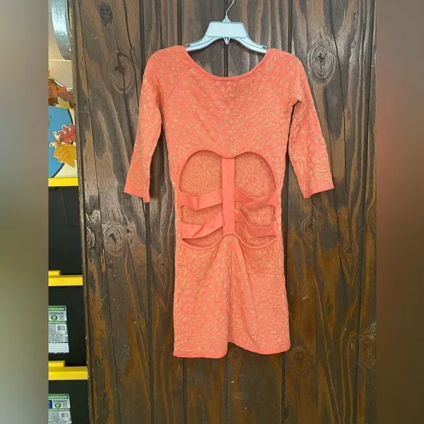 Arden B Metallic Knit Cutout Back Bodycon Mini Dress Size L - Image 5