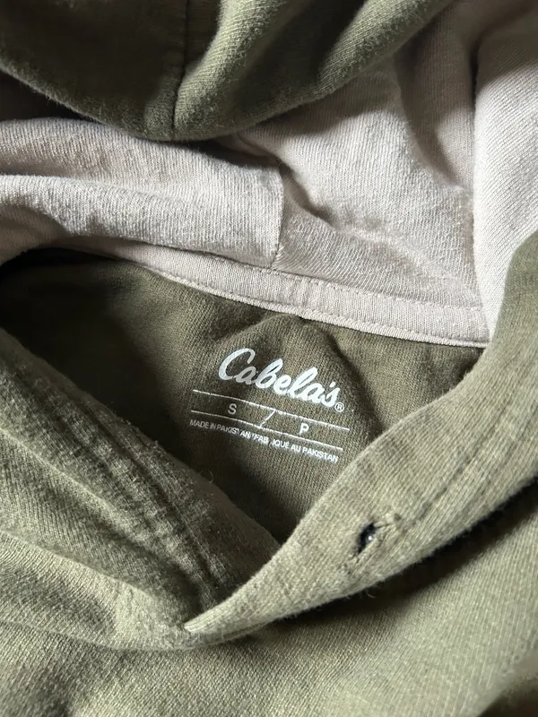Cabela's sweatshirt - Image 2