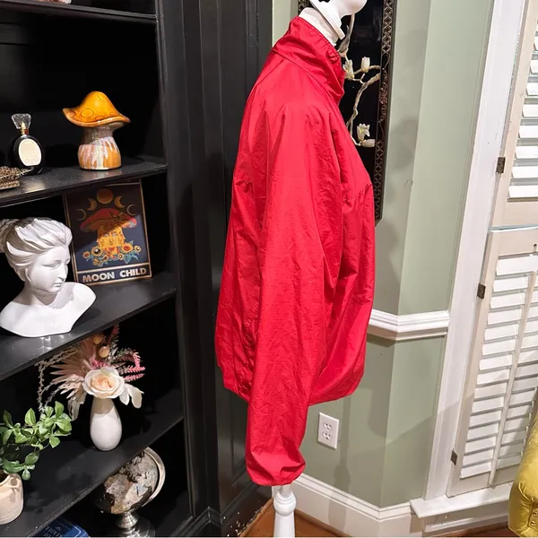 Patagonia Red Zephur Windbreaker Jacket Size Medium - Image 6