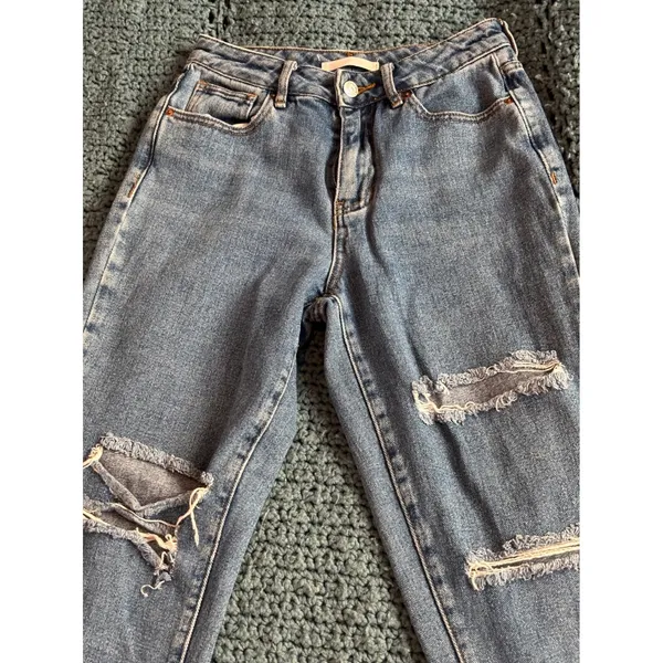 PacSun Los Angeles High Waisted Distressed Mom Jeans Medium Wash Blue Ripped - Image 2