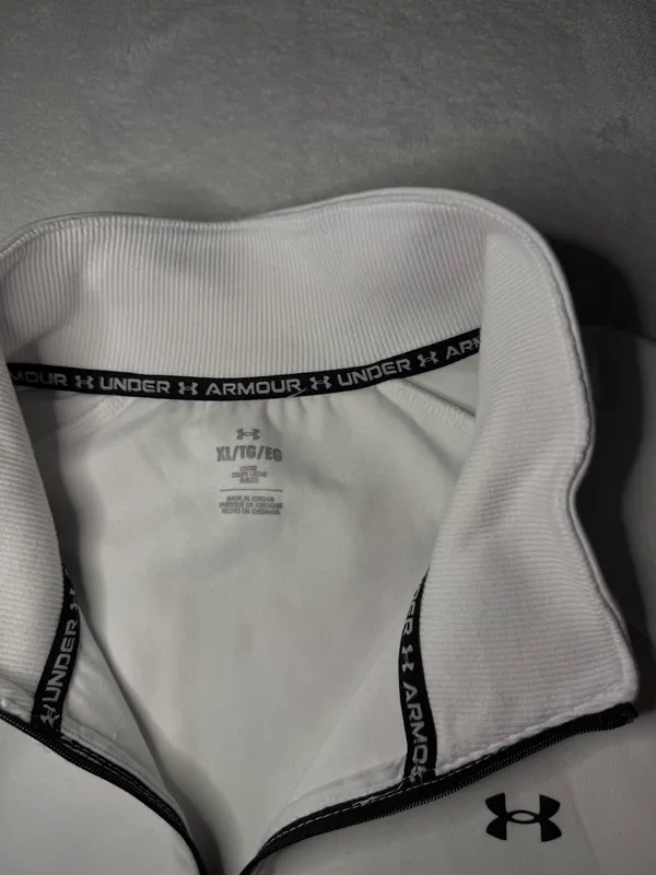 Under Armour Sweatshirt - Image 2