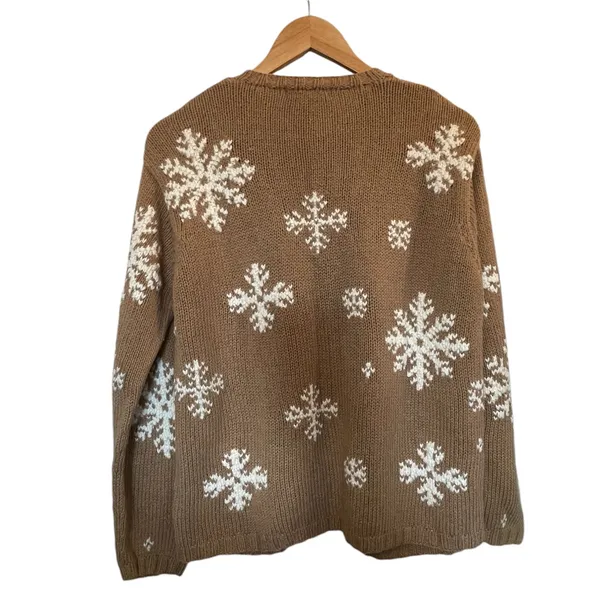 EDDIE BAUER Tan/White Snowflake Design Knit Button-Down Cardigan - Size Medium - Image 3