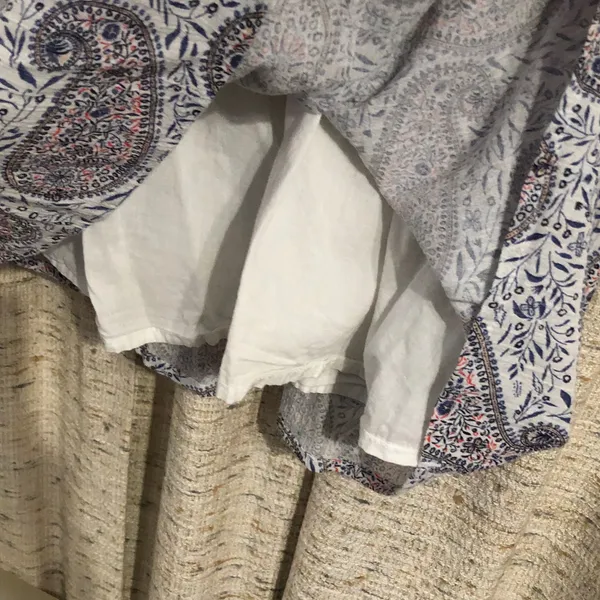 Old Navy Flutter Sleeve Paisley Print Embroidered Shift Dress - Image 4