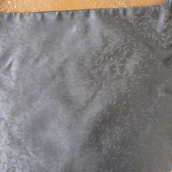 Anthropologie Artisans Angkor of Cambodia handmade gray Silk Evening Bag - Image 3