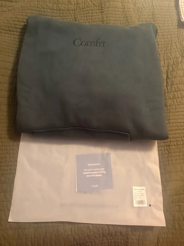 COMFRT Signature Hoodie Color Pine Size Small - Image 2