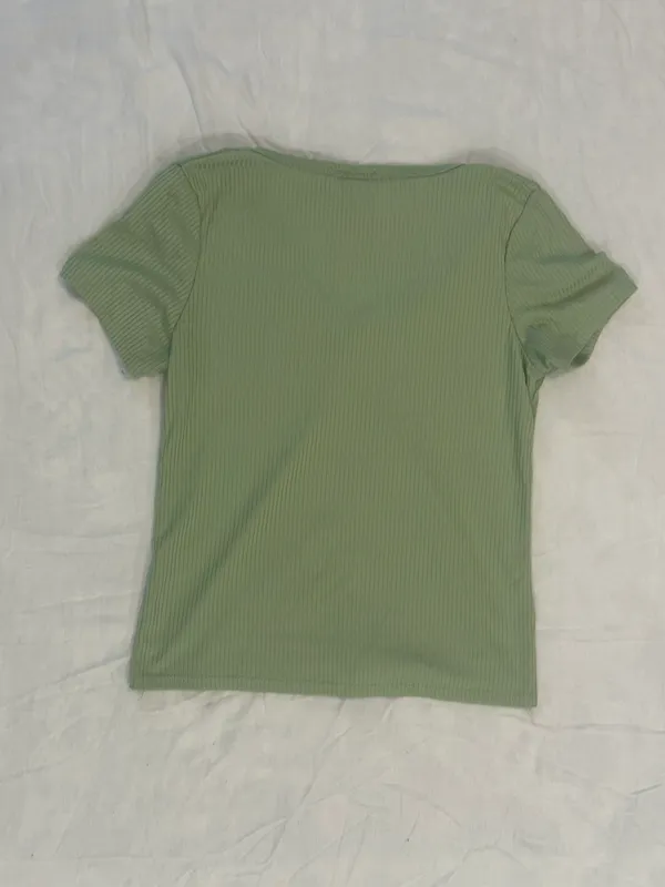 Green Top - Image 2