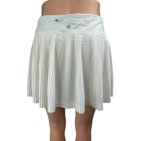Lululemon Pleat To Street White Pleated Mini Tennis A-line Skirt Skort Size M/L - Image 2