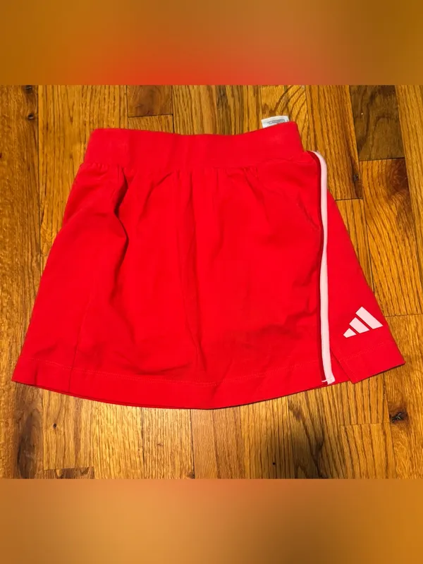 Adidas Essential red color pop side slit athletic skirt skort size XXS NWT - Image 2