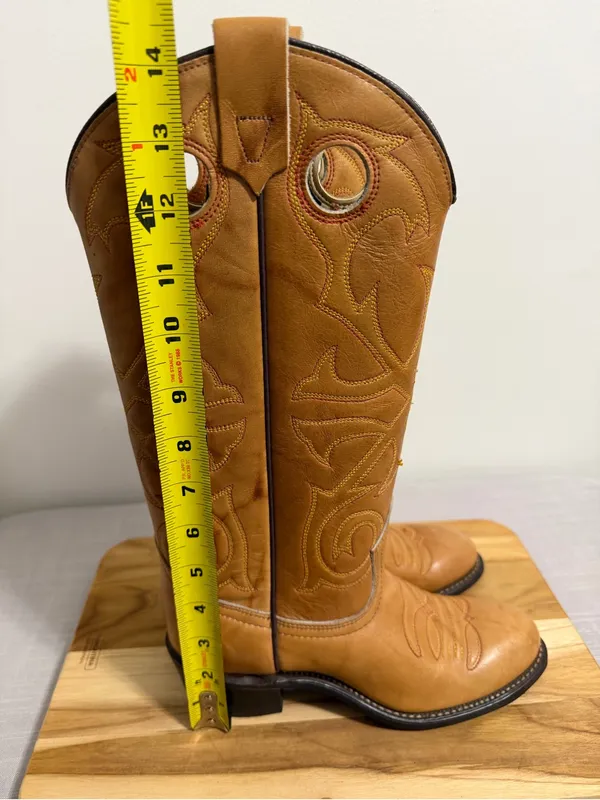 Texas Vintage Women's Low Heel Embroidered Boot Size 5.5 #267023 - Image 7