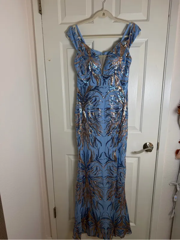 Sparkling Blue Off-Shoulder‎ High-Slit Evening Dress - Image 4