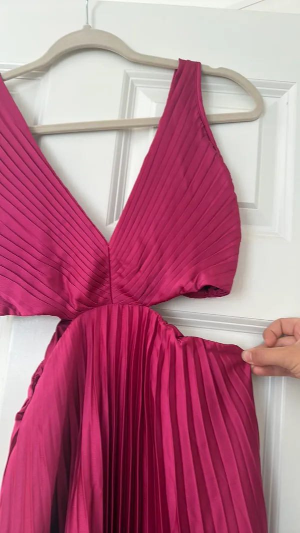 Abercrombie Maxi Dress Cut-Out Satin Pleated - Image 2
