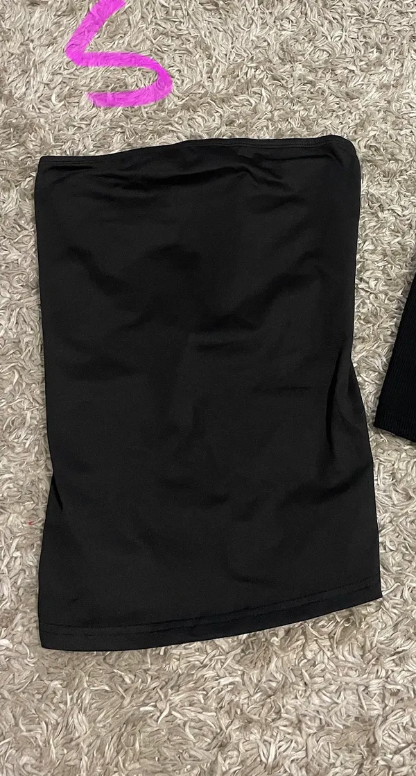Solid Backless Tube Top Black - Image 3