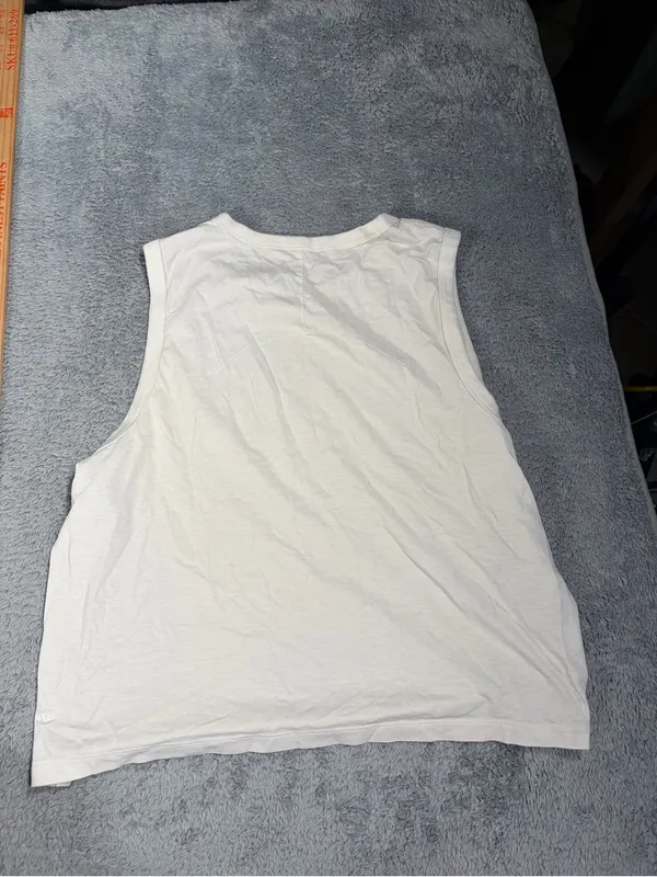 Lululemon White Sleeveless Tank Top workout - Image 7