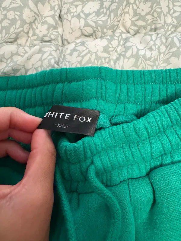 White Fox Set - Image 5