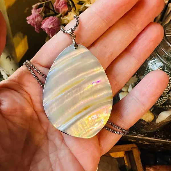 Large Mermaid Abalone Shell Necklace On Stainless Steel 20" Rounded Box Chain - Image 6