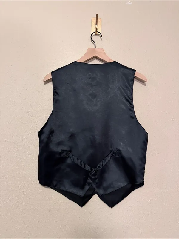 Y2K Vintage Agapo Collection Suede Leather Embroidered Vest Size Small - Image 6