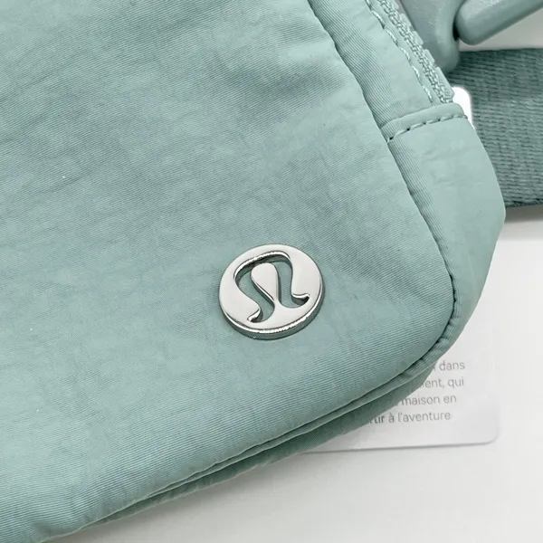 Lululemon Everywhere Belt Bag Crater Blue Water Repellent Gorpcore Sporty Unisex - Image 4